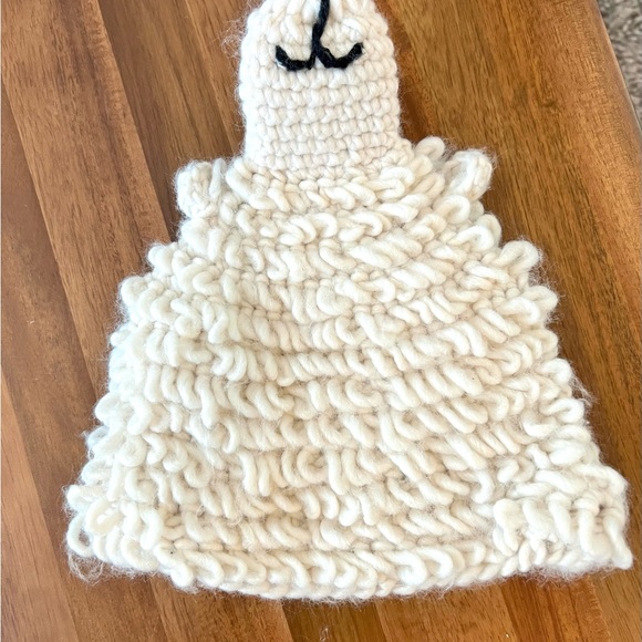Sheep Knit Hat - Picture 2 of 9